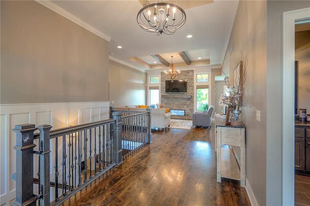 205 SW Mackenzie Drive, Lee's Summit, MO 64081