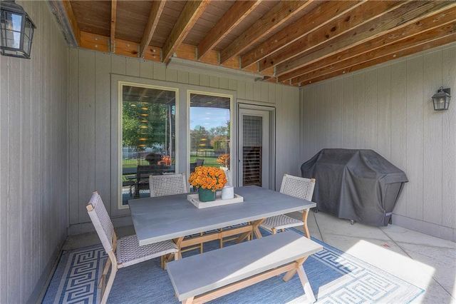 205 SW Mackenzie Drive, Lee's Summit, MO 64081