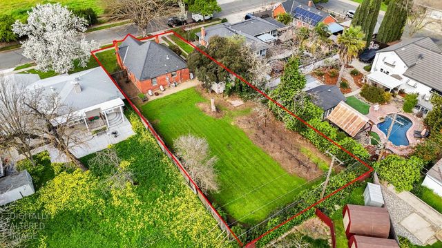 4351 63rd St, Sacramento, CA 95820