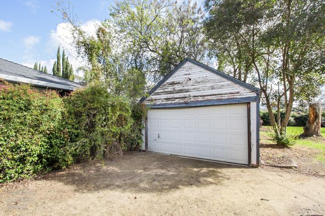 4351 63rd St, Sacramento, CA 95820