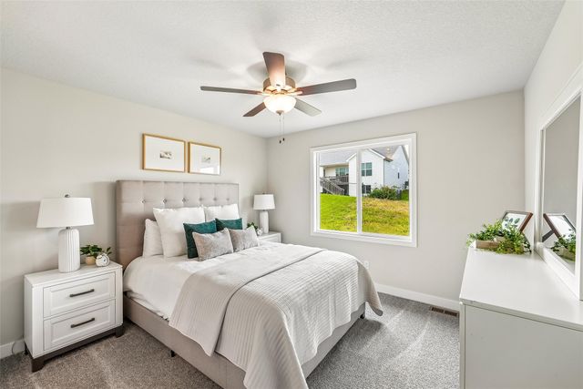 723 W Wright Road, Norwalk, IA 50211