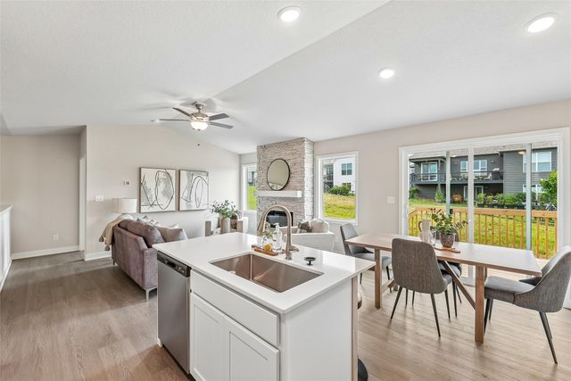 723 W Wright Road, Norwalk, IA 50211