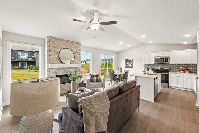723 W Wright Road, Norwalk, IA 50211