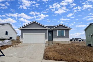 723 W Wright Road, Norwalk, IA 50211