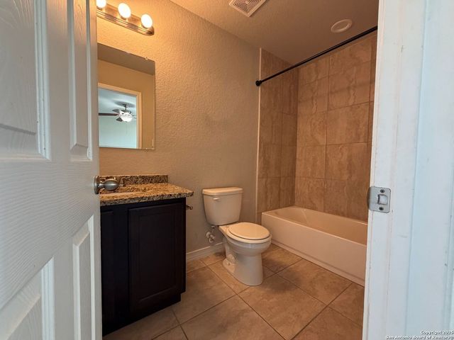 16926 Spirit Brk Unit 1, Selma, TX 78154