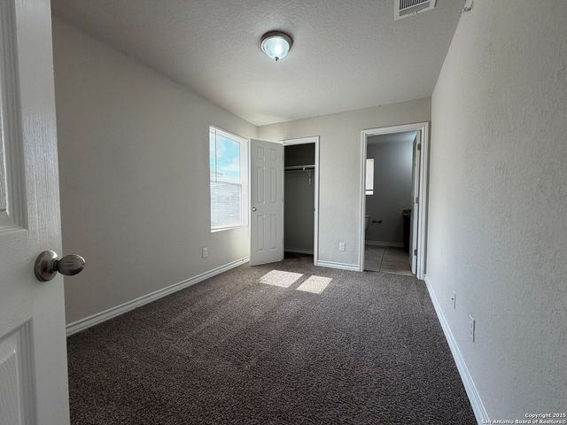 16926 Spirit Brk Unit 1, Selma, TX 78154