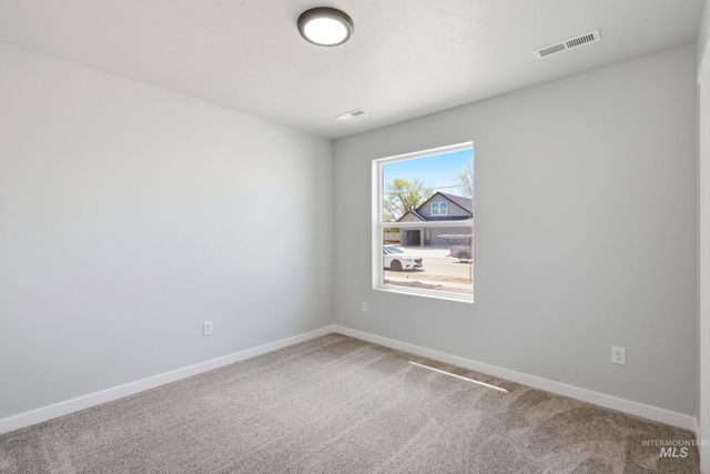 4558 S Amsterdam Ave, Nampa, ID 83686