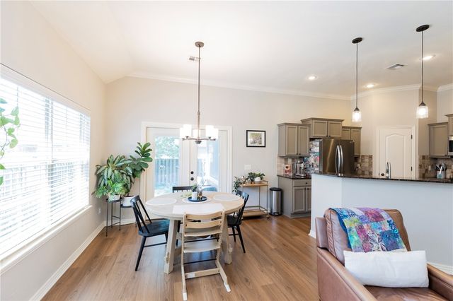 2643 N Sierra Avenue, Fayetteville, AR 72703