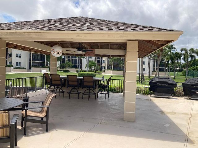 11811 Ave Of The Pga 2-1 C, Palm Beach Gardens, FL 33418