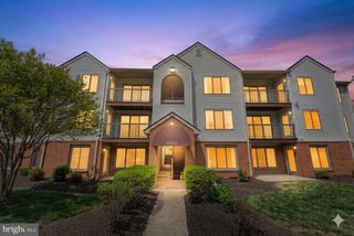 9560 CANNONEER CT #201, Manassas, VA 20110