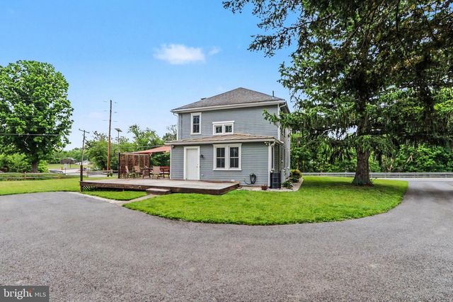 50 N MIDDLESEX ROAD, Carlisle, PA 17013