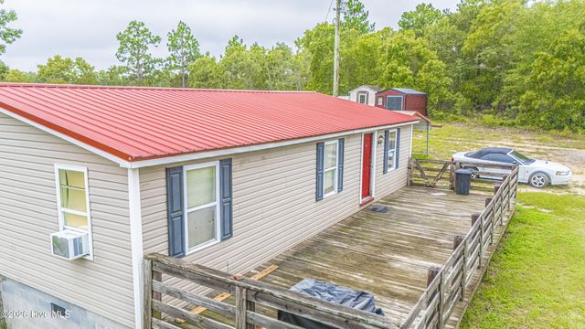 188 Willow Pond Drive, Hamlet, NC 28345