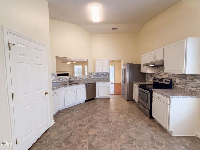 5512 Spindlewood Court, Durham, NC 27703