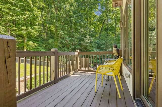9033 Old Charlotte Pike, Pegram, TN 37143