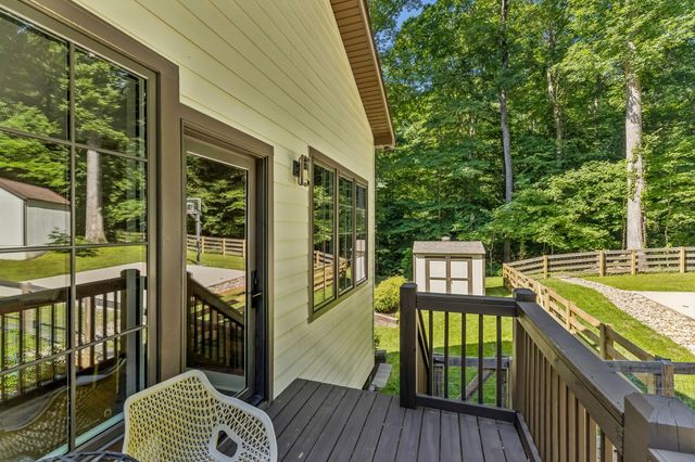 9033 Old Charlotte Pike, Pegram, TN 37143