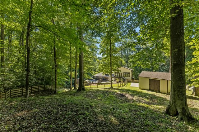 9033 Old Charlotte Pike, Pegram, TN 37143