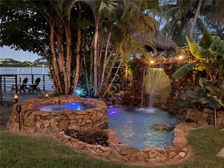 7521 SW 56th St, Miami, FL 33155