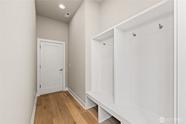 2483 NE 242nd Place, Sammamish, WA 98074