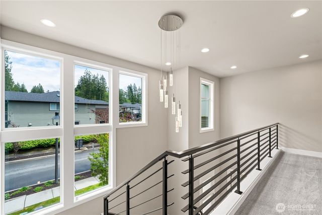 2483 NE 242nd Place, Sammamish, WA 98074