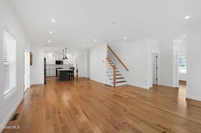 6 Pine Bark Place, Wilton, NY 12866