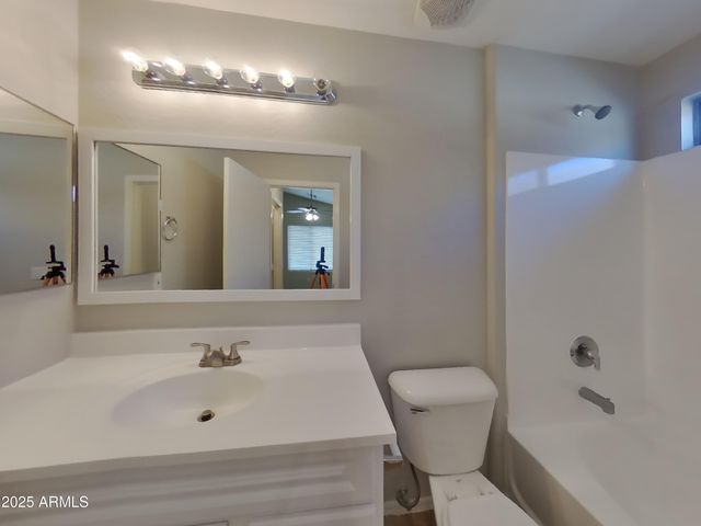 6837 W GARY Way, Laveen, AZ 85339