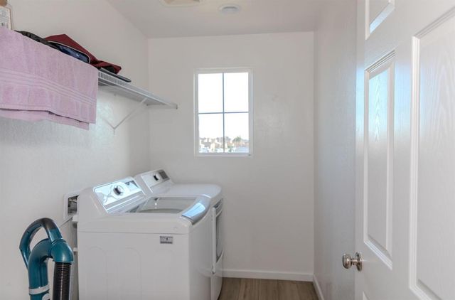 14206 Gragnani Avenue, Kerman, CA 93630