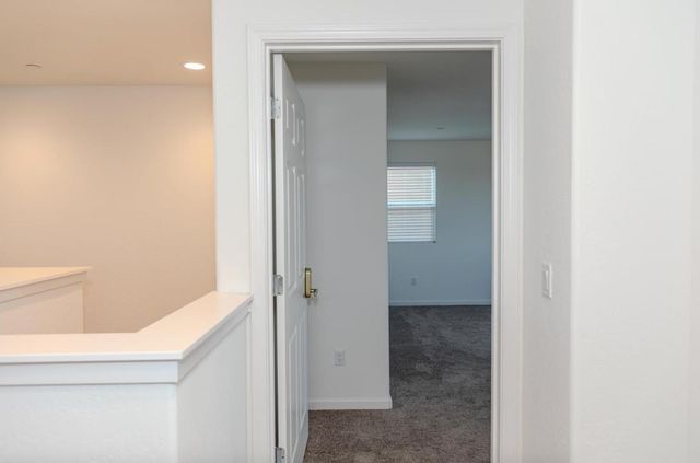 14206 Gragnani Avenue, Kerman, CA 93630