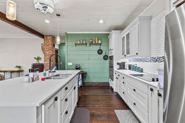 600 E Woodard Street, Denison, TX 75021