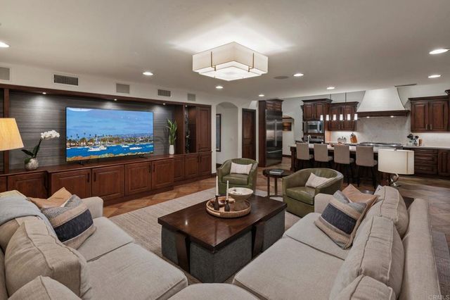 13951 Durango Drive, Del Mar, CA 92014