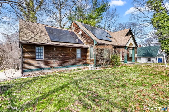11 Circle Drive, Stratford, CT 06614
