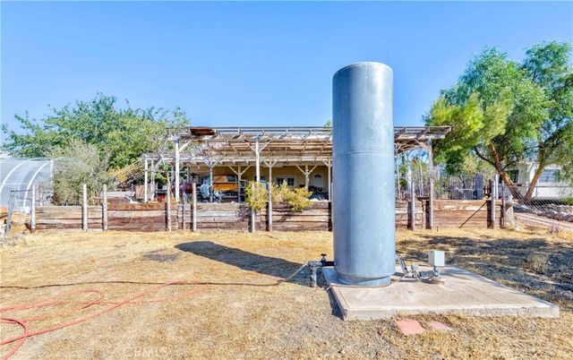 11507 Savage Lane, Apple Valley, CA 92308