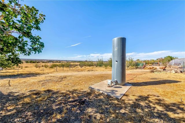 11507 Savage Lane, Apple Valley, CA 92308