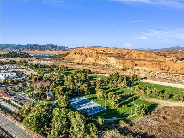 27643 Quincy, Castaic, CA 91384