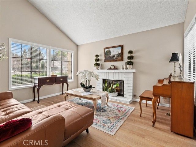 27643 Quincy, Castaic, CA 91384