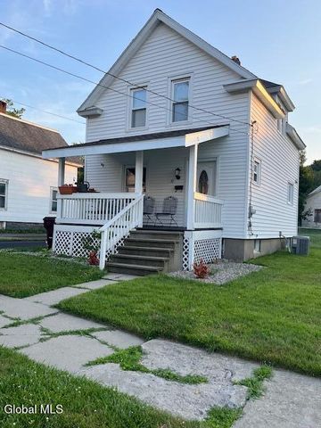30 Saratoga Boulevard, Gloversville, NY 12078