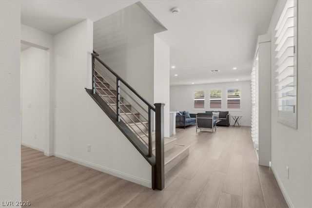 9105 Nostrand Avenue, Las Vegas, NV 89148