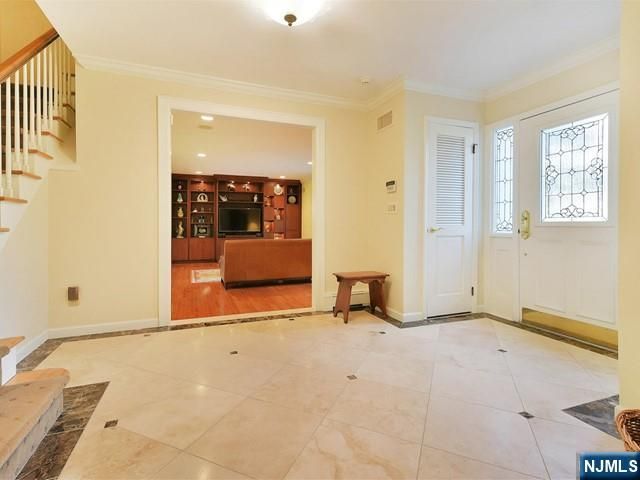 1 Frasco Lane, Norwood, NJ 07648