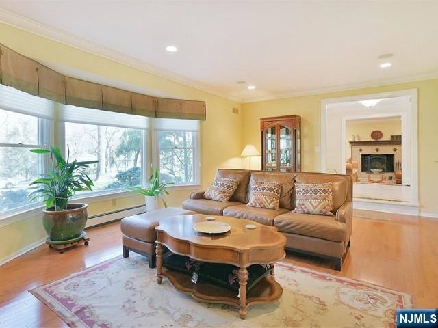 1 Frasco Lane, Norwood, NJ 07648