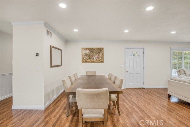 22906 Lanark Street, West Hills (los Angeles), CA 91304