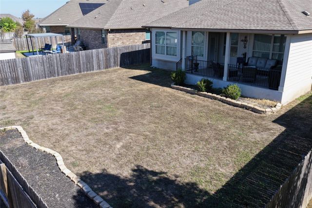 305 Lightcliff ST, Hutto, TX 78634