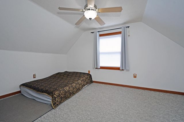 653 Thomas Avenue, Saint Paul, MN 55104