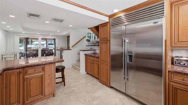 2613 Tortugas Lane, Fort Lauderdale, FL 33312