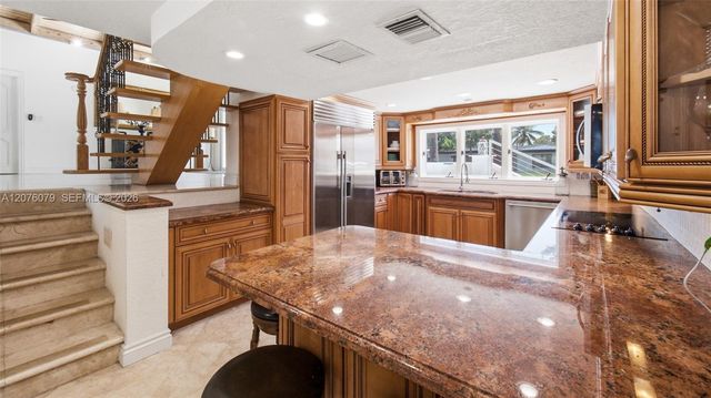 2613 Tortugas Lane, Fort Lauderdale, FL 33312
