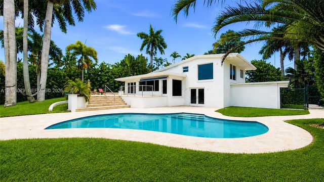 2613 Tortugas Lane, Fort Lauderdale, FL 33312