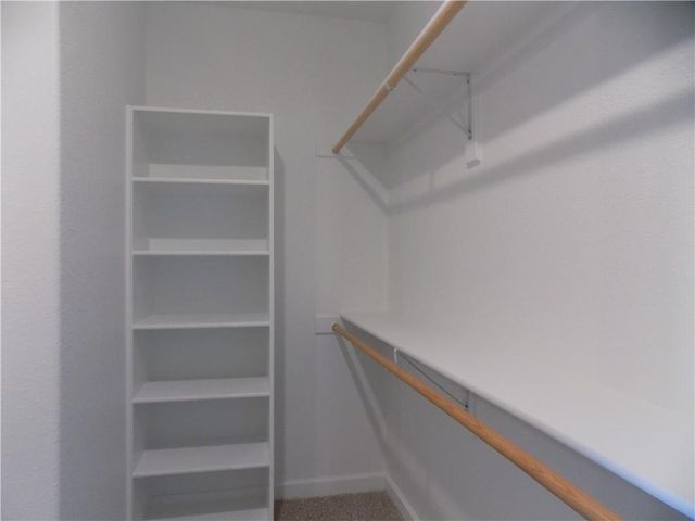 1215 Alexander Court, Ottawa, KS 66067