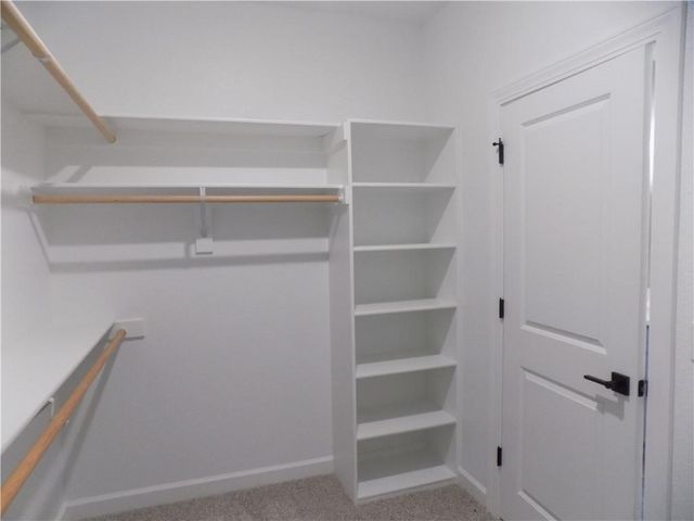 1215 Alexander Court, Ottawa, KS 66067