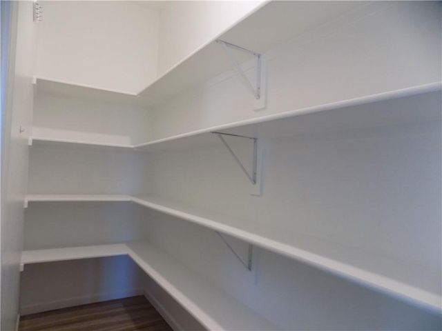 1215 Alexander Court, Ottawa, KS 66067