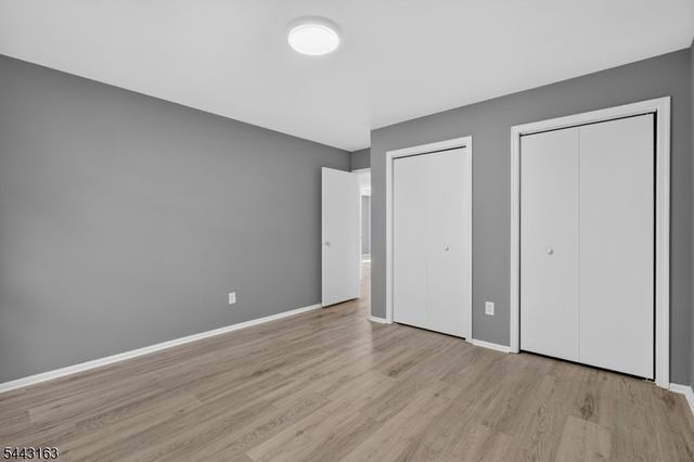 78 Stanwick Ct, Franklin Twp., NJ 08873