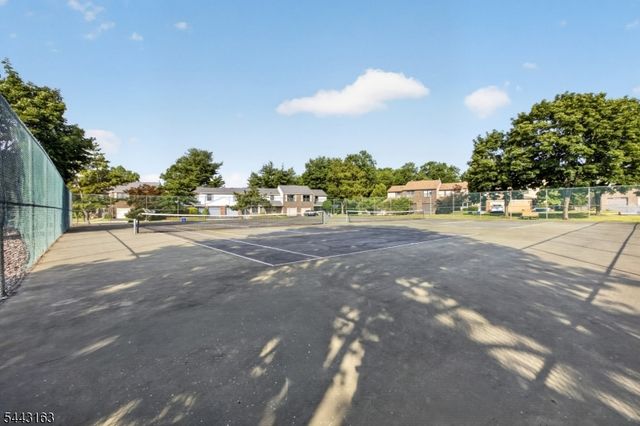 78 Stanwick Ct, Franklin Twp., NJ 08873