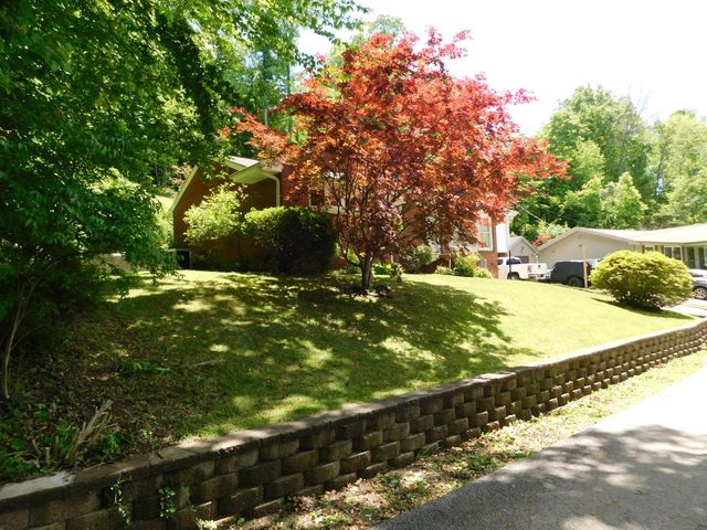 184 Meadow Drive, Harlan, KY 40831